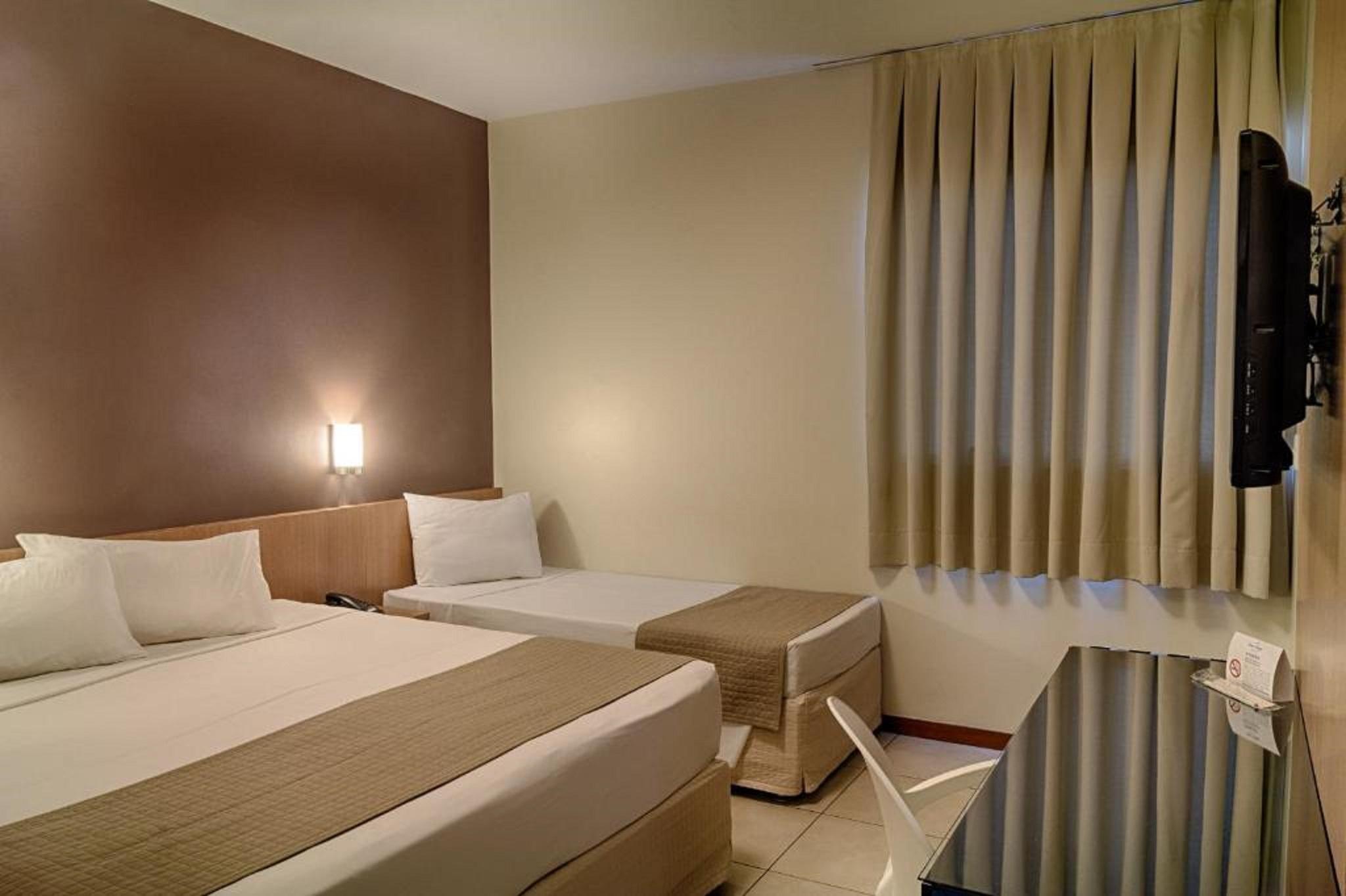 Hotel Atlas Sete Lagoas Kültér fotó