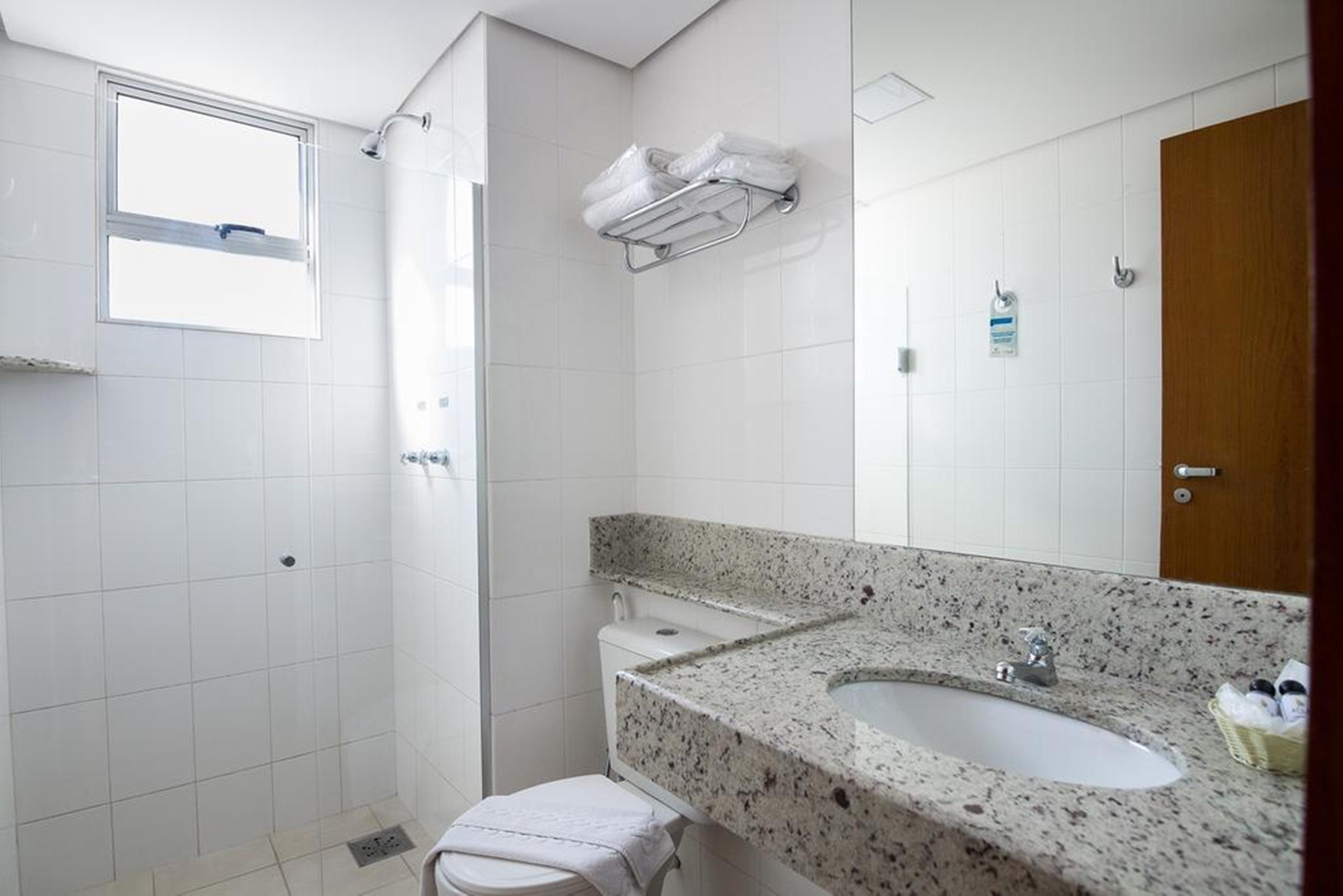 Hotel Atlas Sete Lagoas Kültér fotó