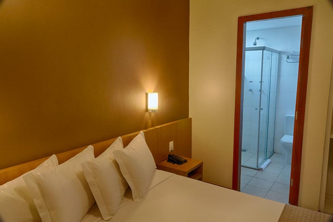 Hotel Atlas Sete Lagoas Kültér fotó