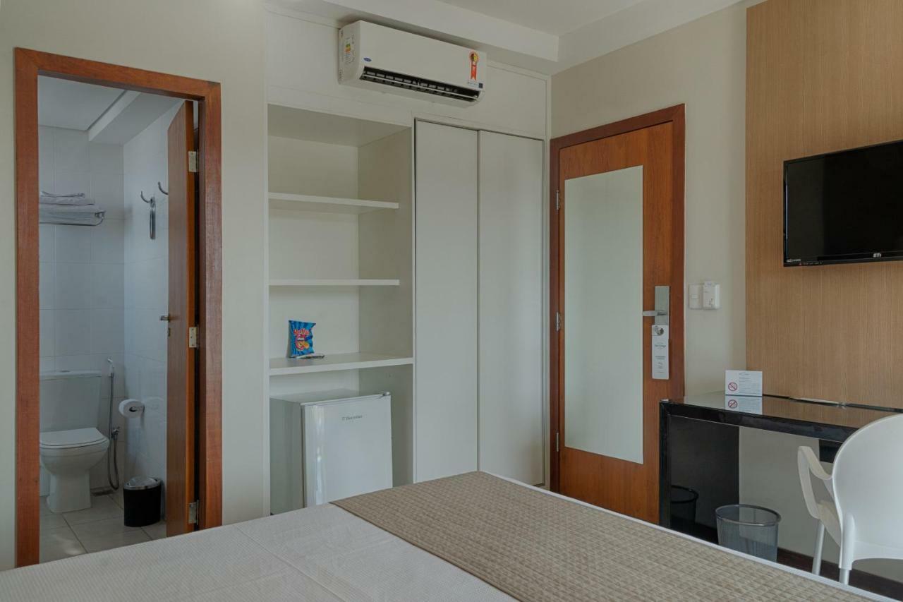 Hotel Atlas Sete Lagoas Kültér fotó